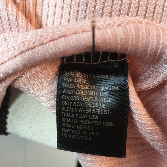 Worthington Elbow Length Sleeves - Picture 3 of 4